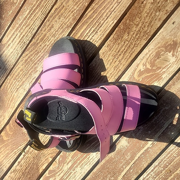 Dr. Martens Women Blaire Platform Sandals women size 10.5,men size 8 NWOT - Picture 5 of 7